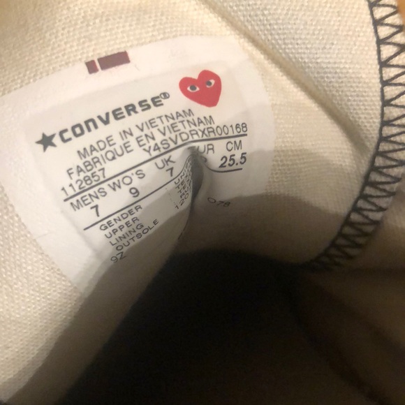 converse cdg tag